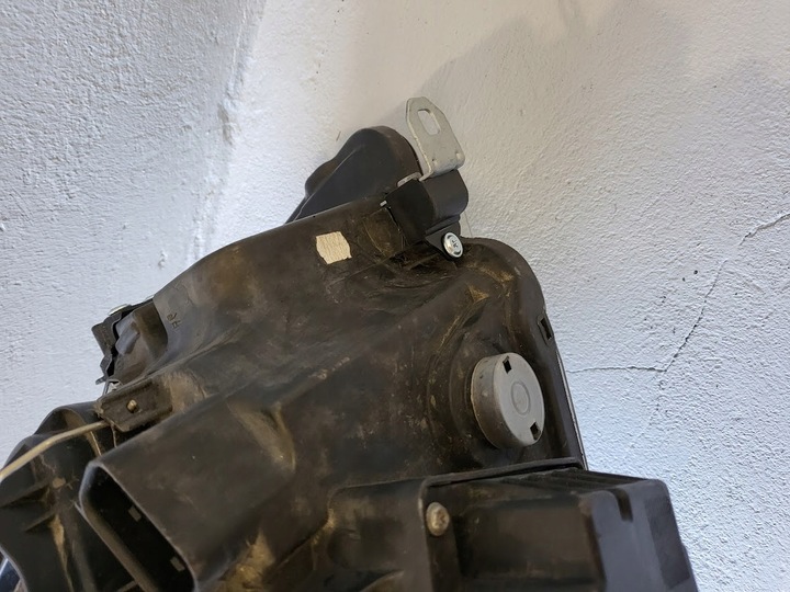 фото №15, Bmw 1 e87 e81 набор ремонтный крепления лампы левая