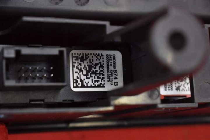 фото №7, Выключатель панель обогрева стёкла 8x1857851 audi a1 8x 10-14