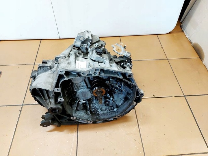 фото №1, Peugeot 2008 1.6 hdi коробка передач коробки передач 20ca3