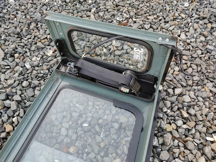 фото №9, Рамка надставка права зад задня крило праві скло defender 90 1999-2014