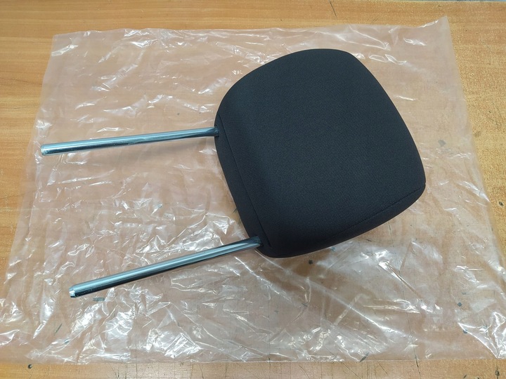 фото №1, Chrysler rt підголівник передніх сидінь mopar оригінальний номер