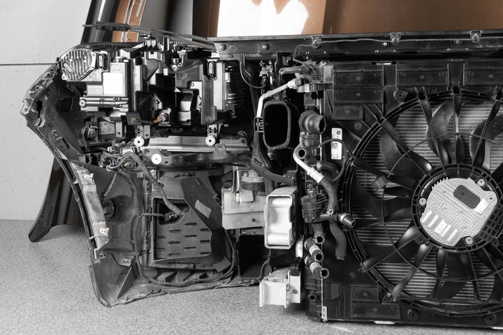 фото №12, Bmw x7 g07 бампер капот лампы laser pas перед радиатор м-пакет 5.0i