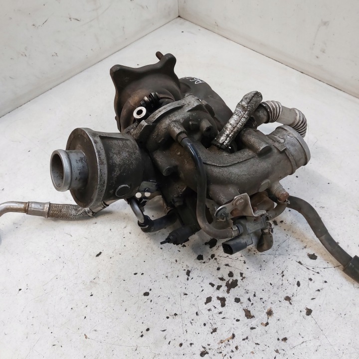 фото №6, Audi a6 c6 2,0tfsi турбина + коллектор 06d145701c 710011014
