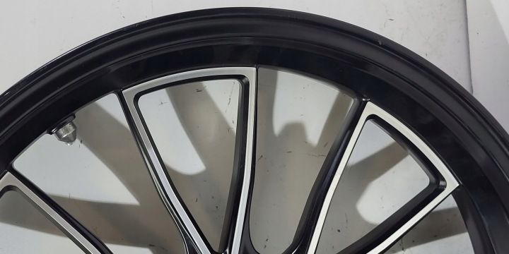 фото №7, Диск перед 17" x 3,5" ducati diavel 1200 1260