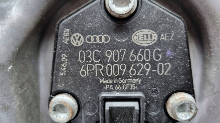 фото №7, Піддон масла датчик 03g103603af golf v a3 8p passat b6 yeti 1.6 2.0 tdi