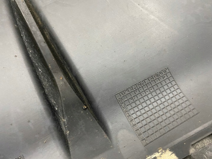 фото №10, Audi a3 rs3 s3 рестайлинг 8v4 накладка бампера зад 16-