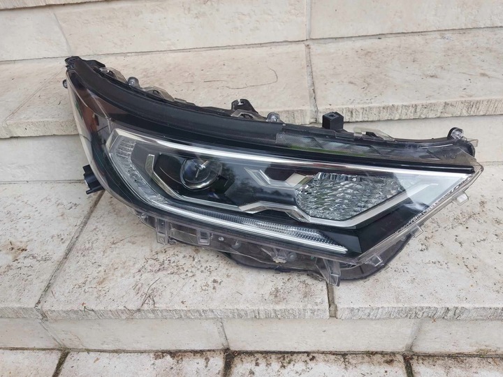 фото №1, Toyota rav 4 [xa50] 18- лампа права передня