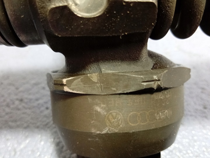 фото №5, Passat b6 2.0 tdi pompowtryskiwacz 036130073b