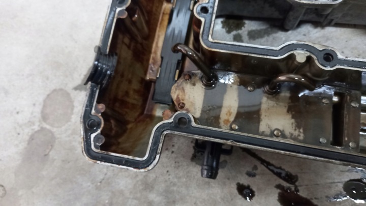 фото №7, Крышка клапанов saab 9-5 04r универсал 5962840