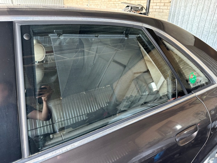 фото №1, Стекло дверь левый зад audi a8 d2 рестайлинг vsg