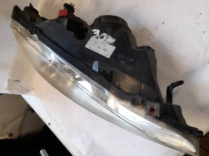 фото №2, Лампа права передня 20-a165 tyc peugeot 307