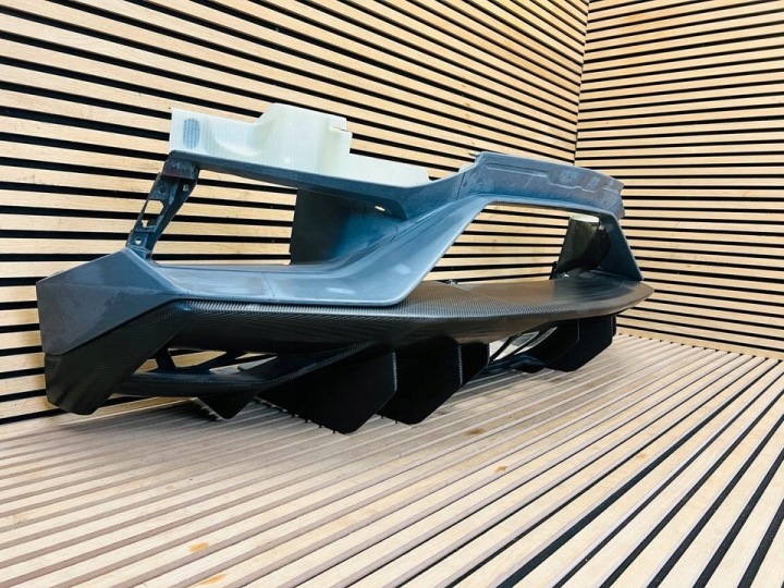 фото №9, Lamborghini aventador svj бампер диффузор зад 470807301a