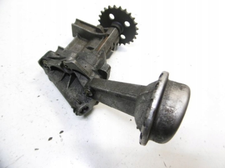 фото №5, Renault clio ii насос масла 1,6 16v 7700600532 k4m