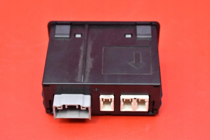 фото №5, Считыватель розетка usb aux n314669u0 mazda mx5 mx-5 4 iv nd skyactiv 18-24