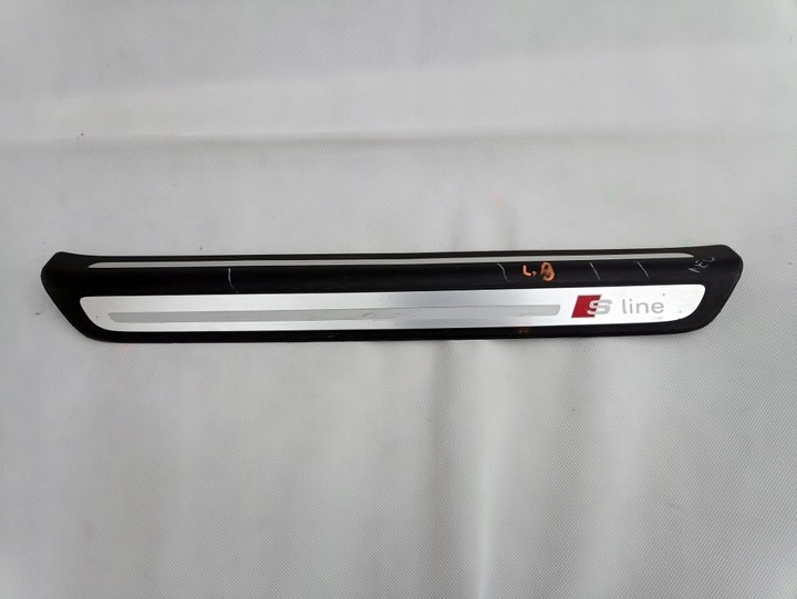 фото №1, Audi q3 8u рестайлінг планка порогова s-line 8u0853373b