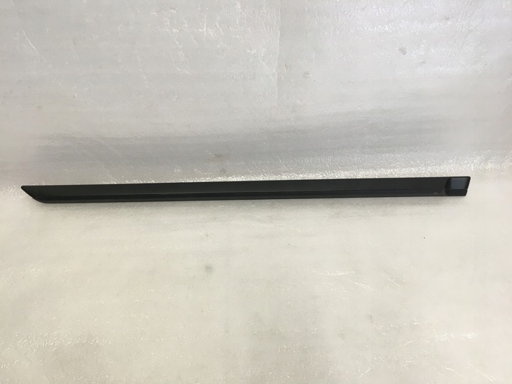 фото №1, Volvo v90 s90 планка двері правий зад 31420390