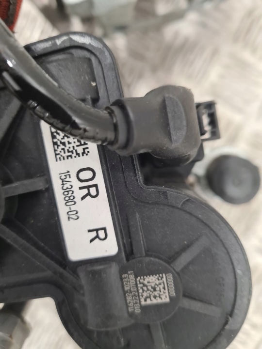 фото №7, Bmw f39 супорт зад праве ліве 1543680 1543679