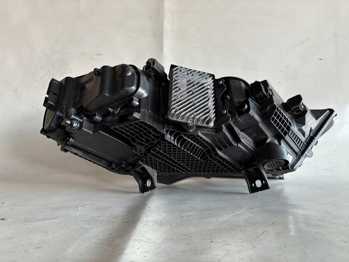 фото №11, Audi q7 sq7 рестайлинг 4m0 полный led matrix лампа левая фара eur 4m0941039c