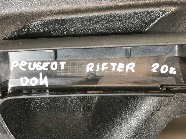 фото №7, Peugeot rifter 18- боковина двері оббивка лівий перед 9816791277