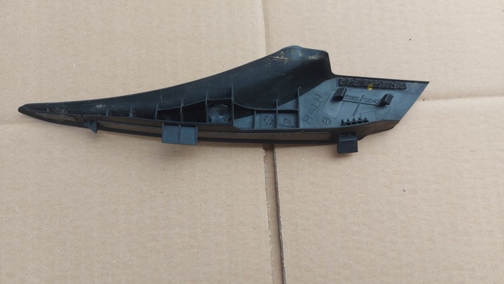 фото №4, Заглушка підскло ліва toyota auris ii 12-18