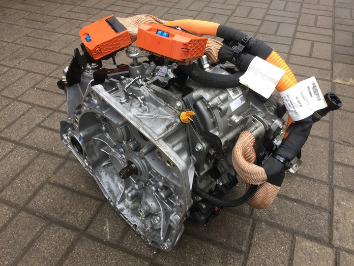 фото №1, Renault clio v 5 1.6 e-tech коробка передач коробки передач двигун гібрид db1-011 db1011