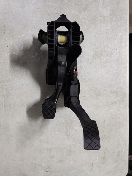 фото №1, Golf vii sportsvan педаль тормоза газа