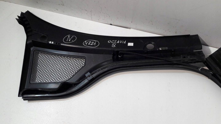 фото №6, Skoda octavia 4 панель під лобовим склом 5e3819415 , 5e3819416 nr21