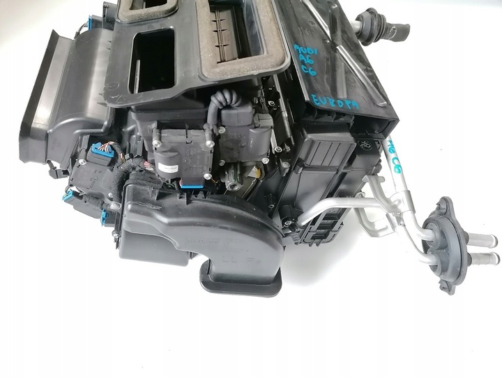 фото №9, Audi a6 c6 корпус нагрівача 4f0820155f європа