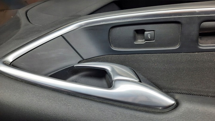 фото №11, Оббивка двері лівий перед 8635846 volvo v60 s60 ii 10-18r uk