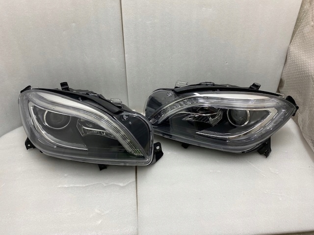 фото №1, Лампи mercedes ml w166 bi ксенон led ils нове