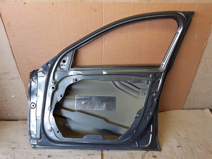 фото №6, Mercedes c-klasa w205 - двері передні праві