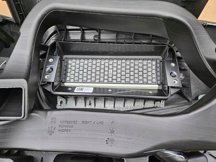 фото №15, Консоль торпедо роздавальна maserati levante trofeo m161 коричневий 670043346 org