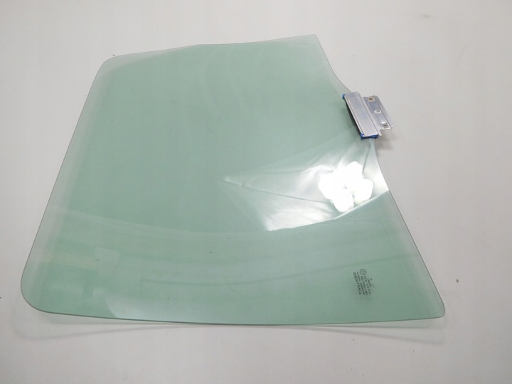 фото №7, Стекло дверь правые зад ford mondeo mk1 универсал оригинальный номер 1013986