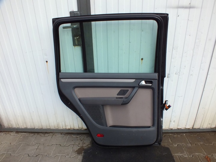 фото №10, Vw touran cross i рестайлінг 07-10 двері зад задні ліві комплектні чорний