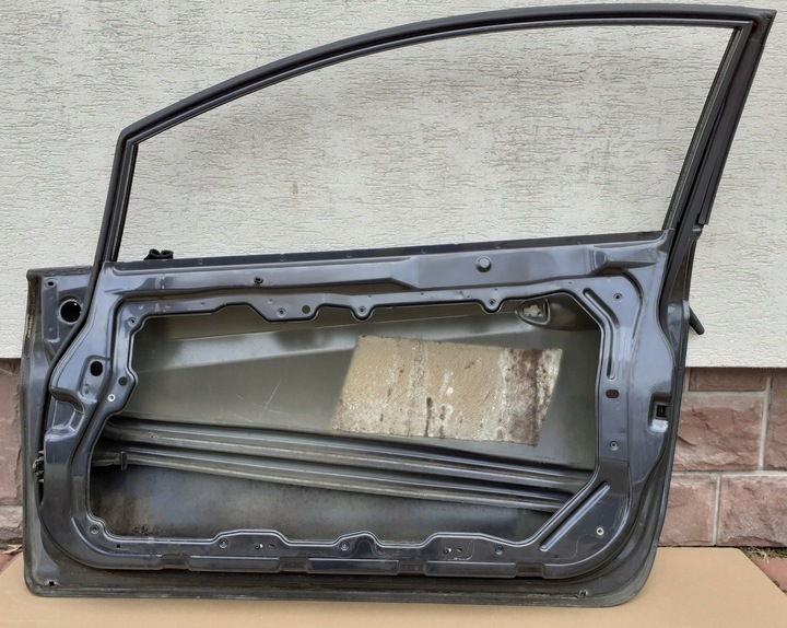 фото №8, Двері праві перед ford fiesta mk7 3 d