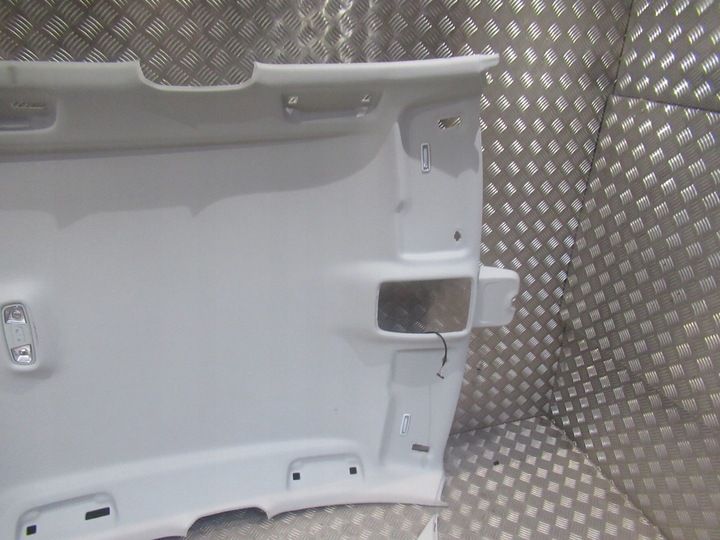 фото №11, Audi q3 83a suv потолок стойки обивка светлая комплект