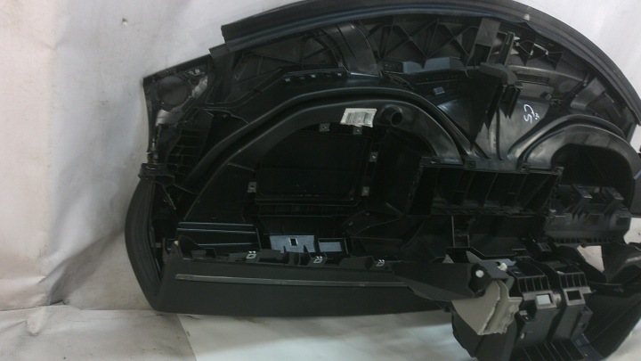 фото №9, Торпедо раздаточная капот консоль citroen c5 iii x7 европа 08 9682190980 3