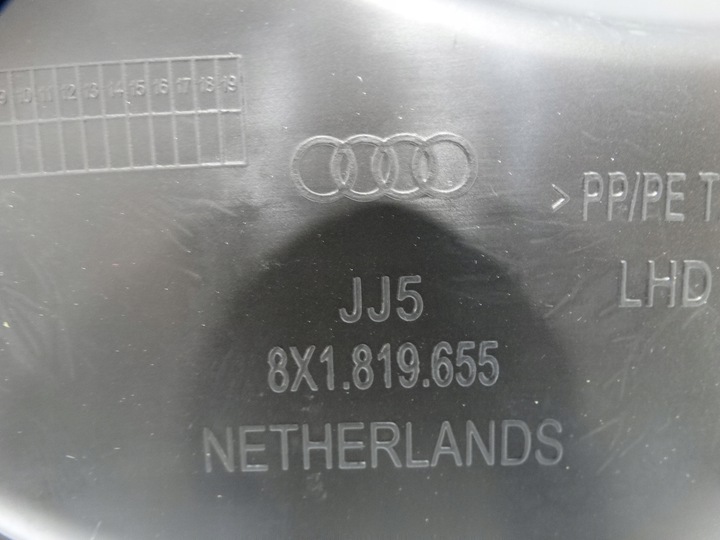 фото №16, Панель раздаточная консоль audi a1 8x1819655 10-18r.