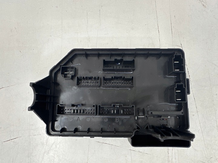 фото №3, Коробка корпус предохранителей mg zs рестайлинг 2023r 10837494 оригинал идеальное состояние