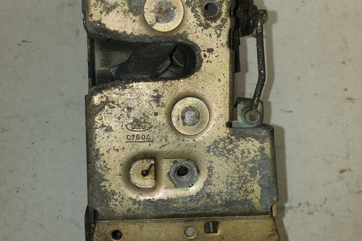 фото №1, Моторчик центрального замка ford escort vi cabrio all 91ag220a20ba 1.6l