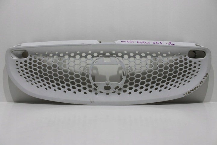 фото №1, Smart fortwo 453 решітка радіатора ідеальний стан