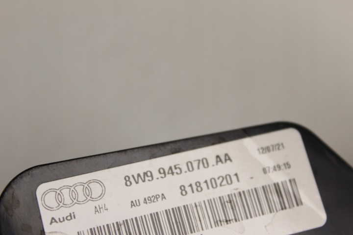 фото №13, Audi a4 b9 8w рестайлінг avant фара права задня led 20+