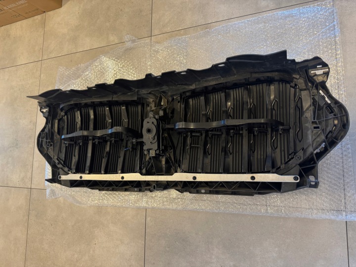 фото №6, Bmw x6 g06 решётка радиатора решётка жалюзи kpl идеальный 22677510 тень line