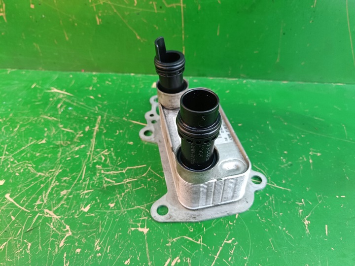 фото №5, Радіаторів масла bmw f10 520d 2.0d 184 n47 n47d20c f11 f07 e60 70310369