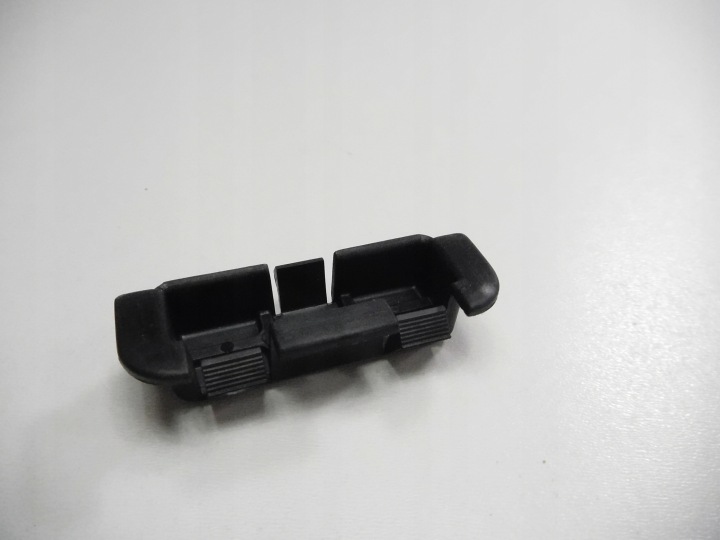 фото №6, Крепление люк renault r21 oem номер 7700784509