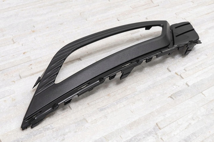 фото №10, Ford fusion mk2 ii права решітка заглушка бампера