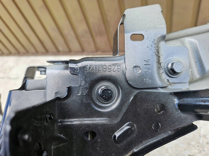 фото №5, Renault megane iii 3 09- ліва сторона лонжерон передня чверть