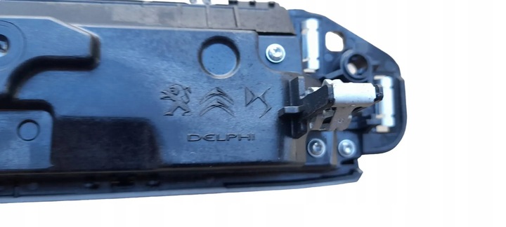 фото №7, Панель радио кондиционера peugeot 3008 ii