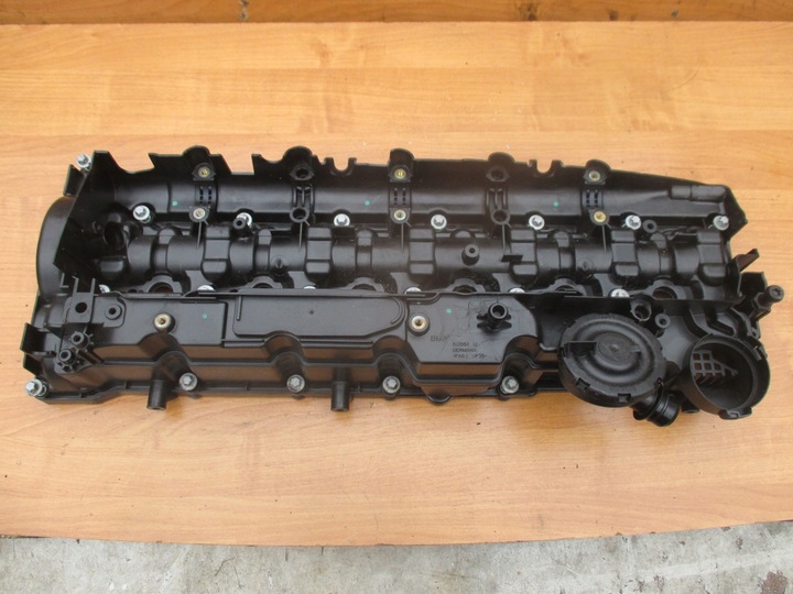 фото №5, Bmw f10 f15 f25 3.0 n57 крышка клапанов 7823181 11127823181