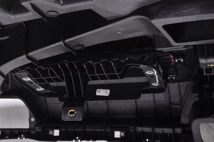 фото №14, Audi q5 ii 80a панель консоль подушка безопасности 80b857001d 80a880201f 80a880204d